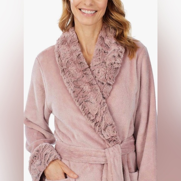 Carole Hochman Plush Wrap Robe - Picture 4 of 9